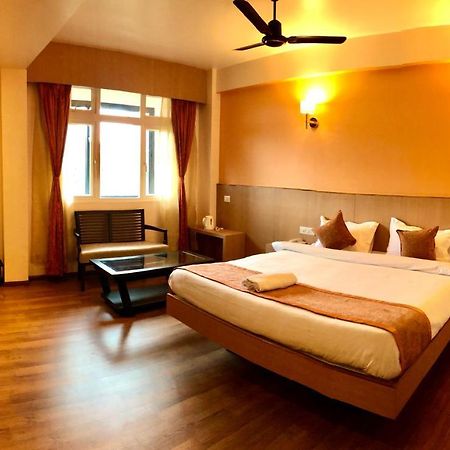 Orange Homestay Shillong Exterior foto