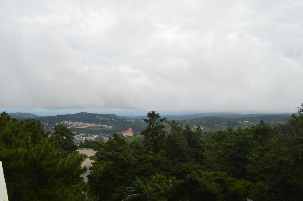 Orange Homestay Shillong Exterior foto