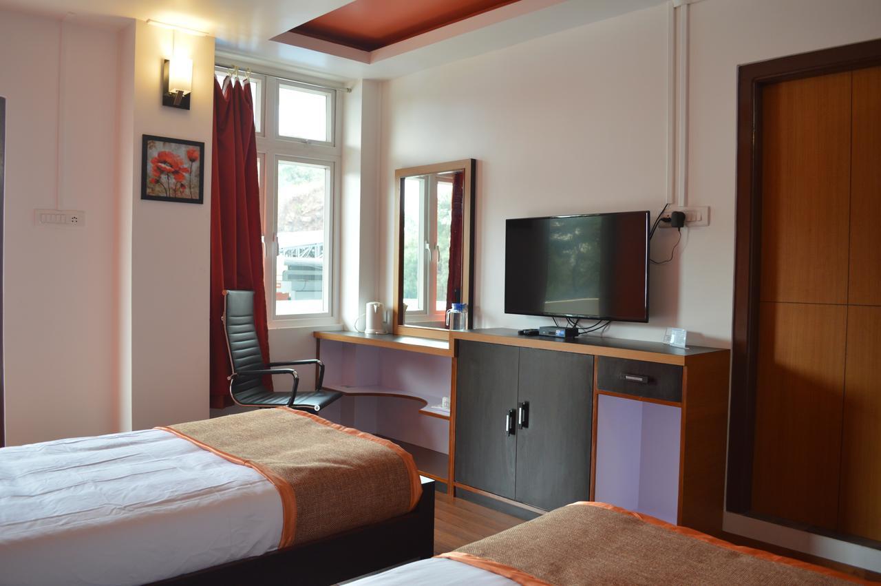 Orange Homestay Shillong Exterior foto